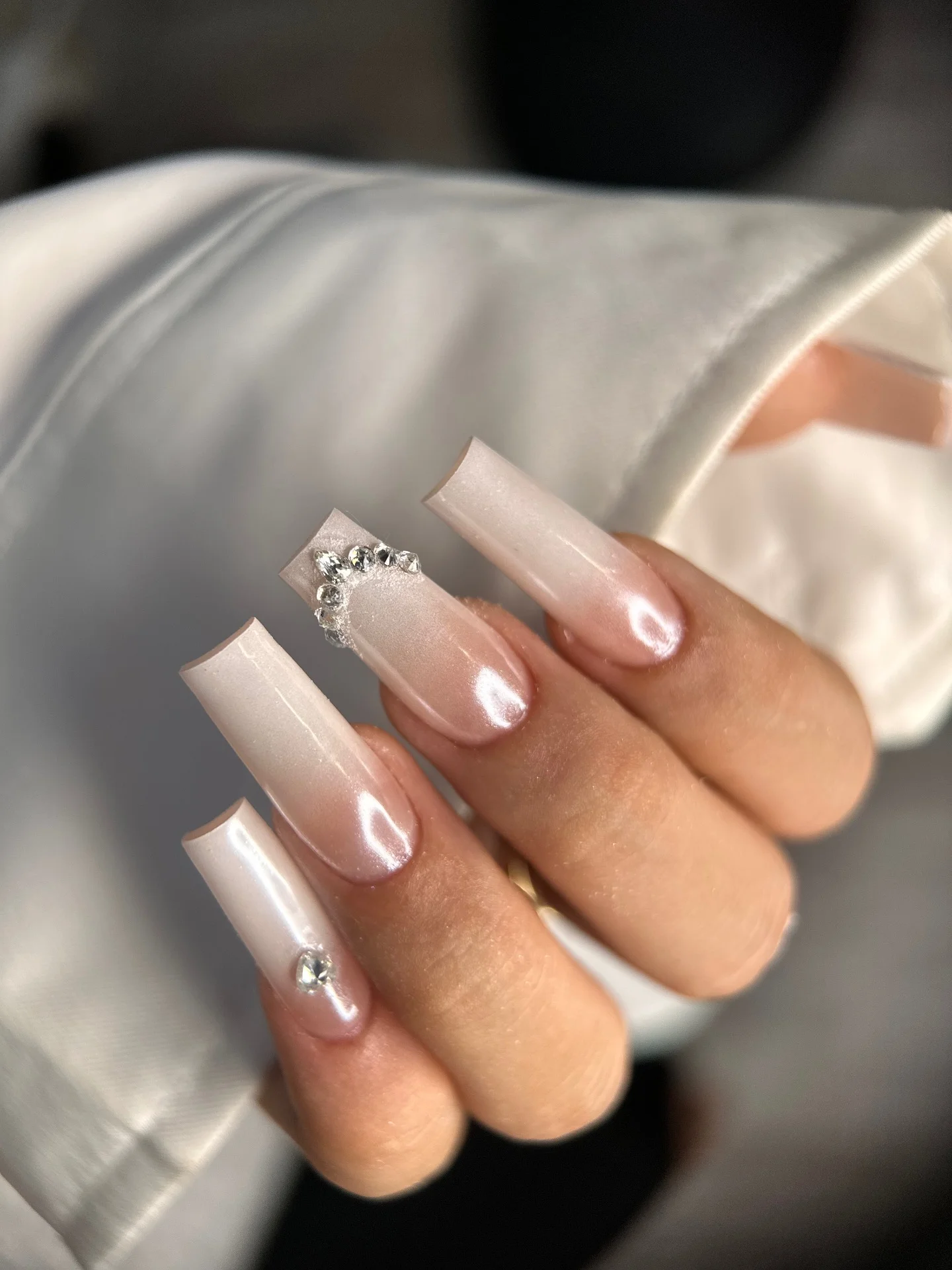 Kỹ thuật gắn móng theo trục